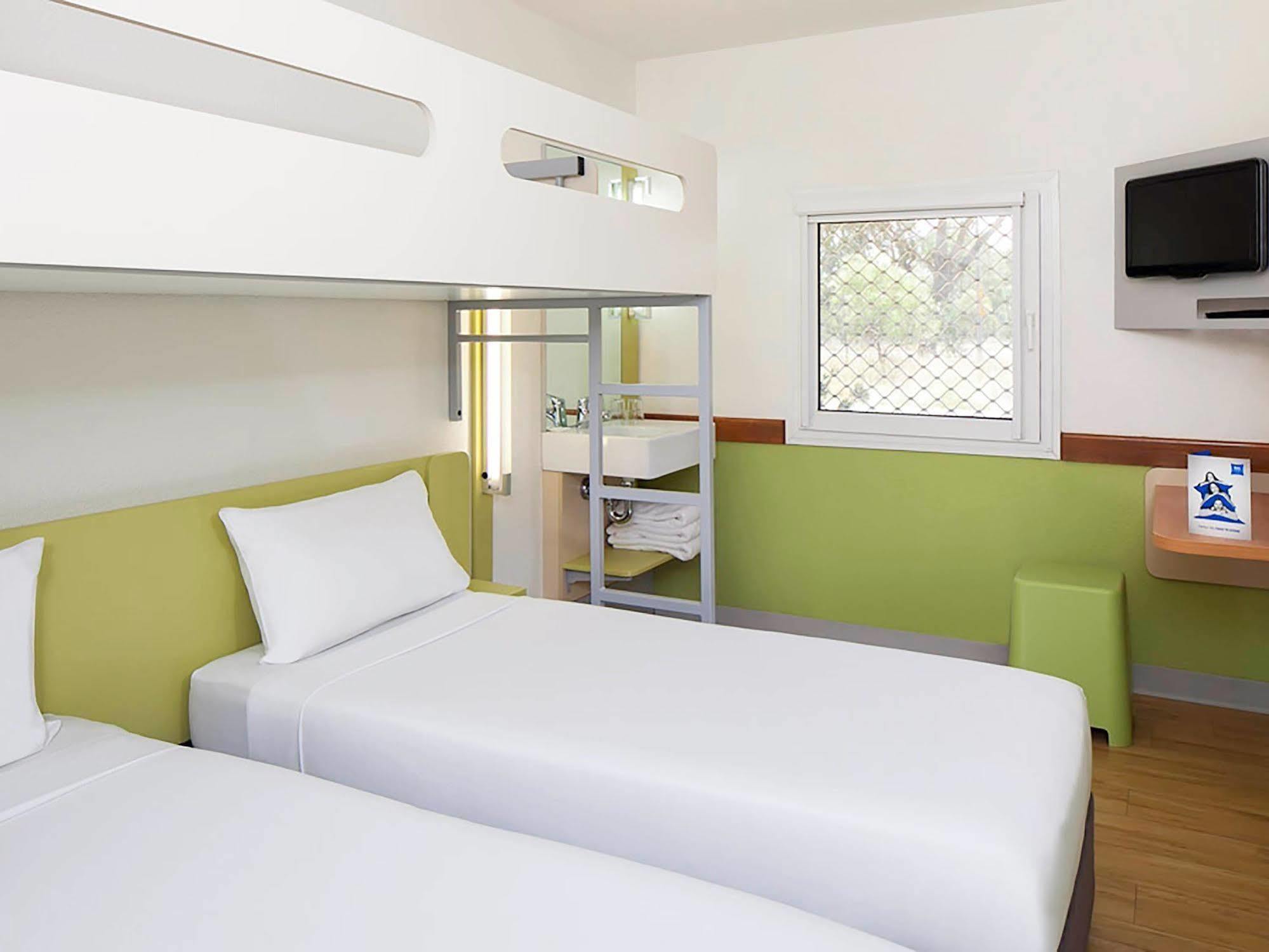 Ibis Budget - Melbourne Airport Tullamarine Exterior foto